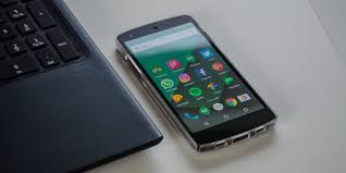 Android Is Watching: 10 Ways a Typical Smartphone Is Monitoring You