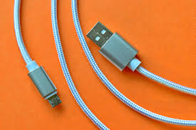 Three warning signs your iPhone cable ‘could kill you’