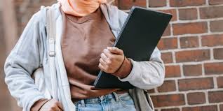 The Top 8 Tips to Protect Your Laptop While Traveling